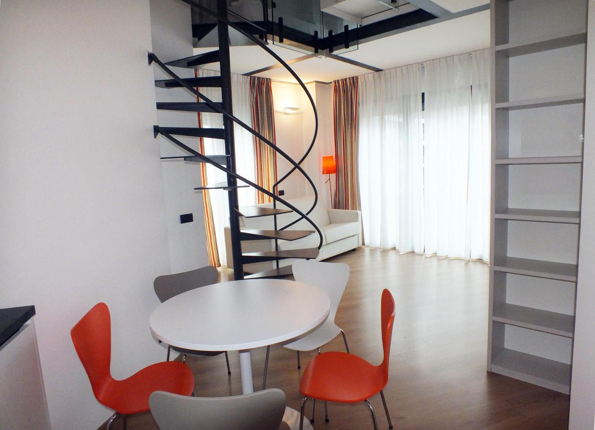 Bb Hotels Aparthotel Isola Milan Bagian luar foto