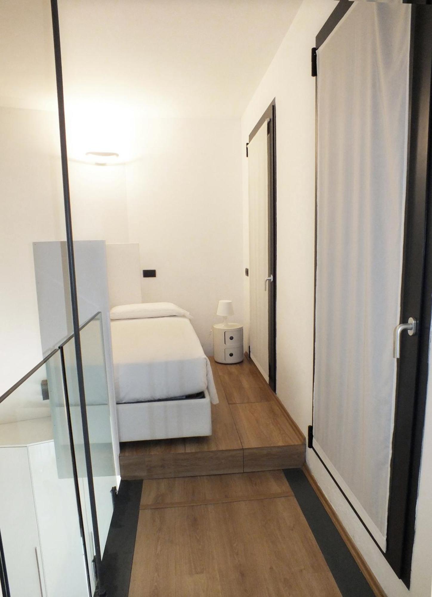 Bb Hotels Aparthotel Isola Milan Bagian luar foto